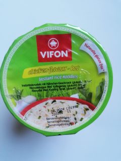 Vifon rizstésztás gluténmentes csirke ízesítésű csípős leves 60g